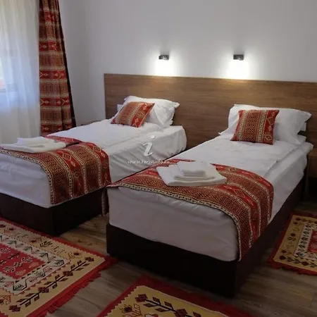 Guest house Pensiunea Plai Strabun